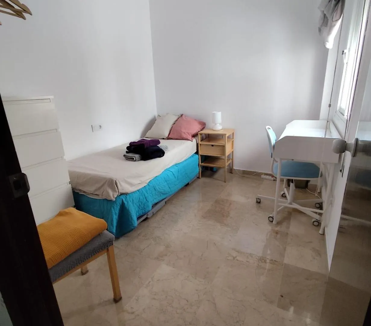 Confortable habitación céntrica en piso privado Málaga