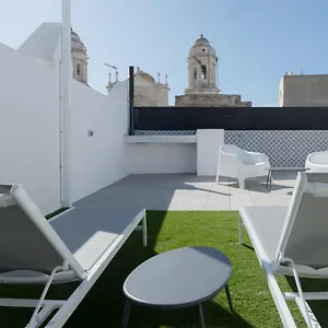 https://atico-gades-de-la-catedral.hotelsincadiz.net